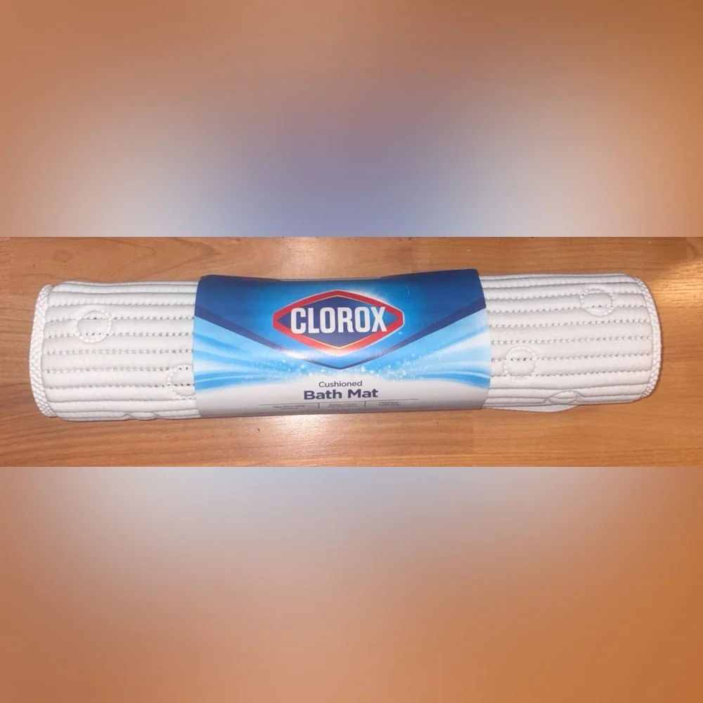 Clorox Textured Non Slip White Bath Mat